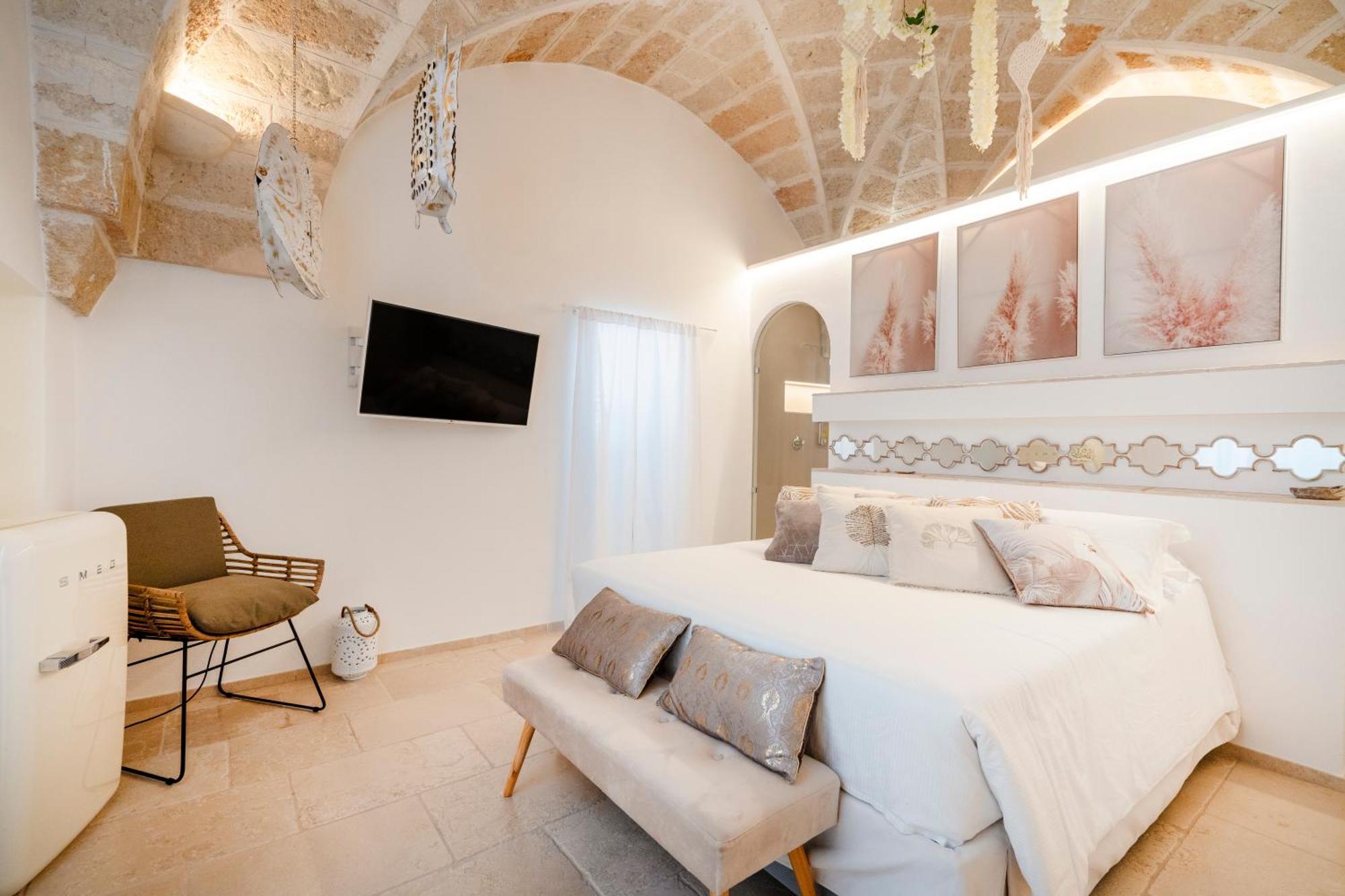 Apulia Charming Suites - Casa Rossa Suite Perla E Suite Corallo Savelletri Buitenkant foto